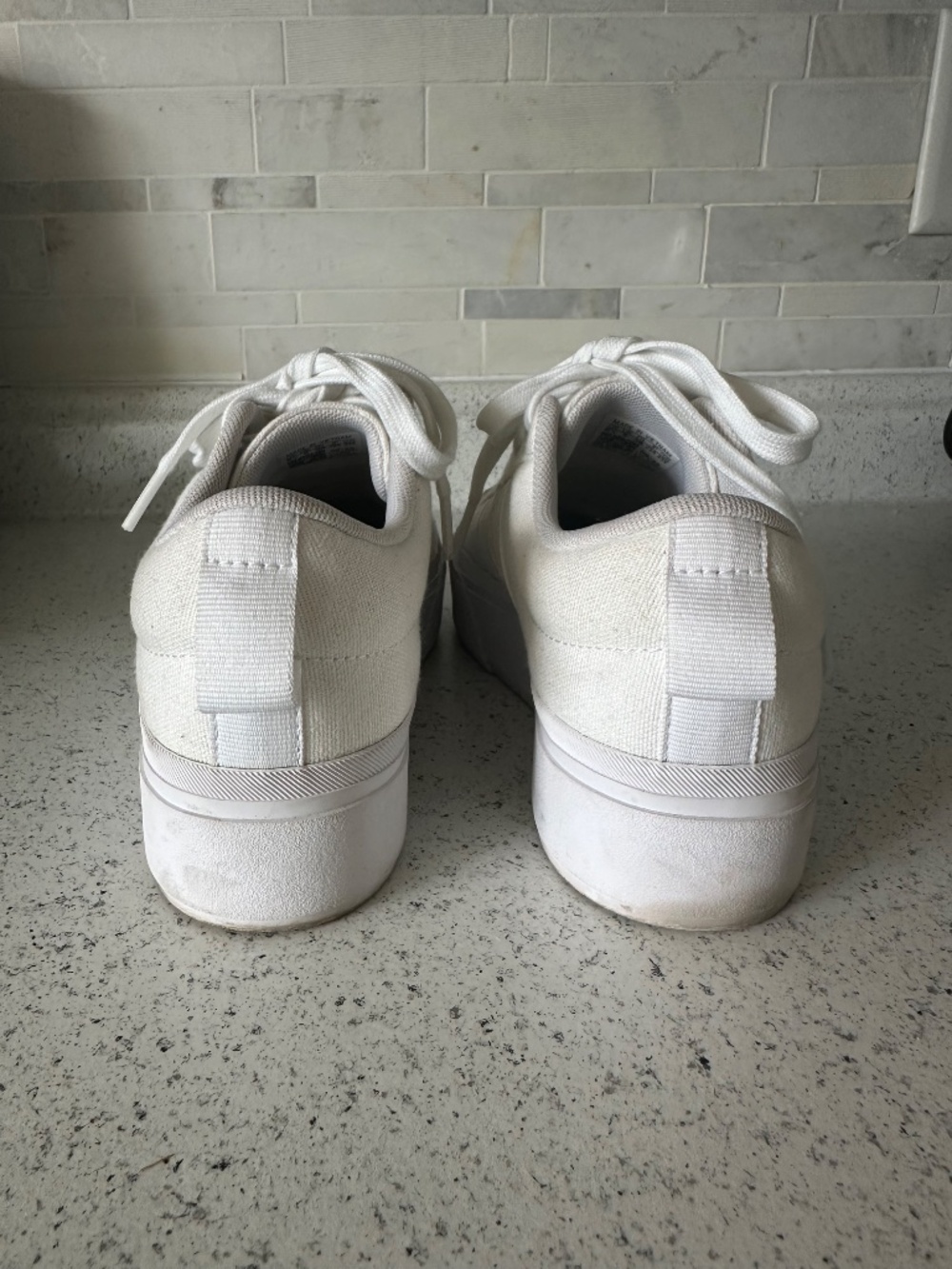 Adidas Bravada 2.0 Platform Sneaker - Picture 4 of 7